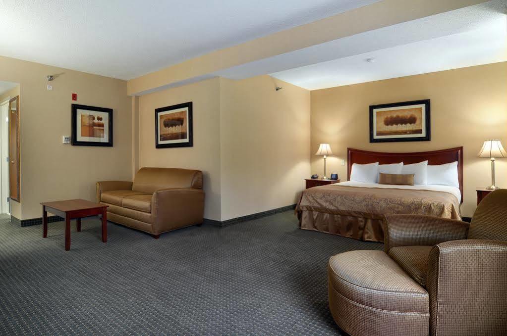 By Ihg 3* Cleveland