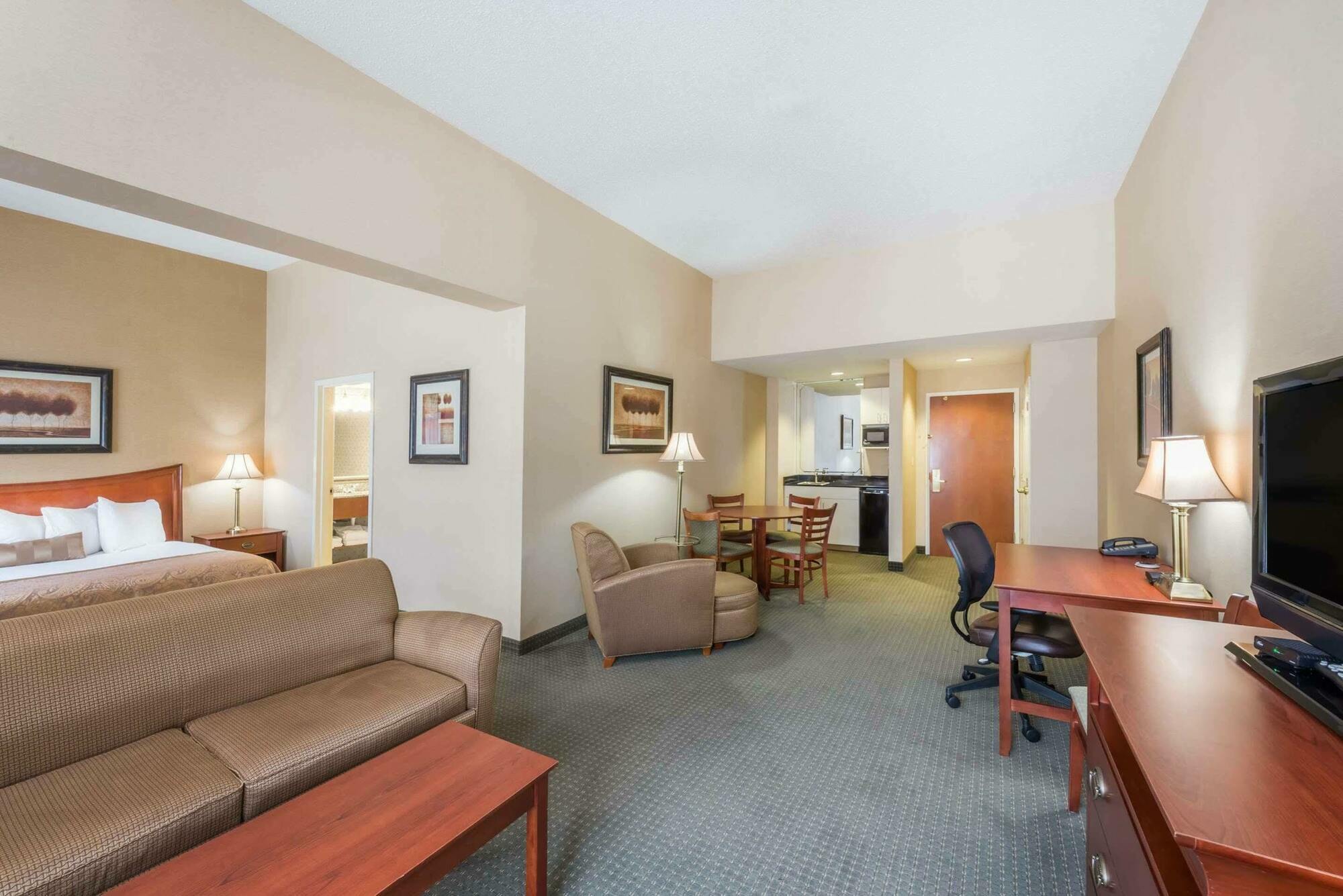 Hotel By Ihg Cleveland