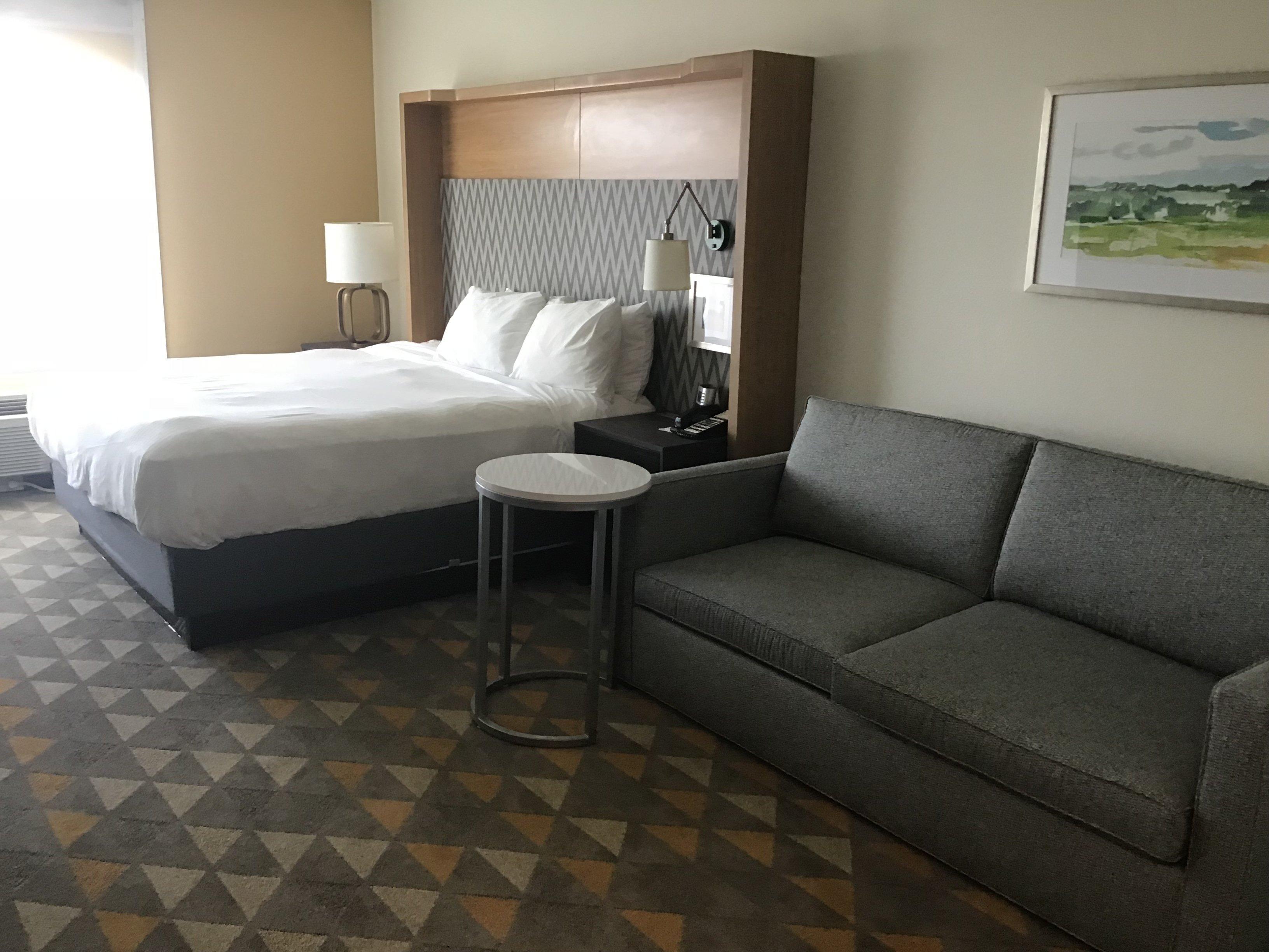 By Ihg Cleveland